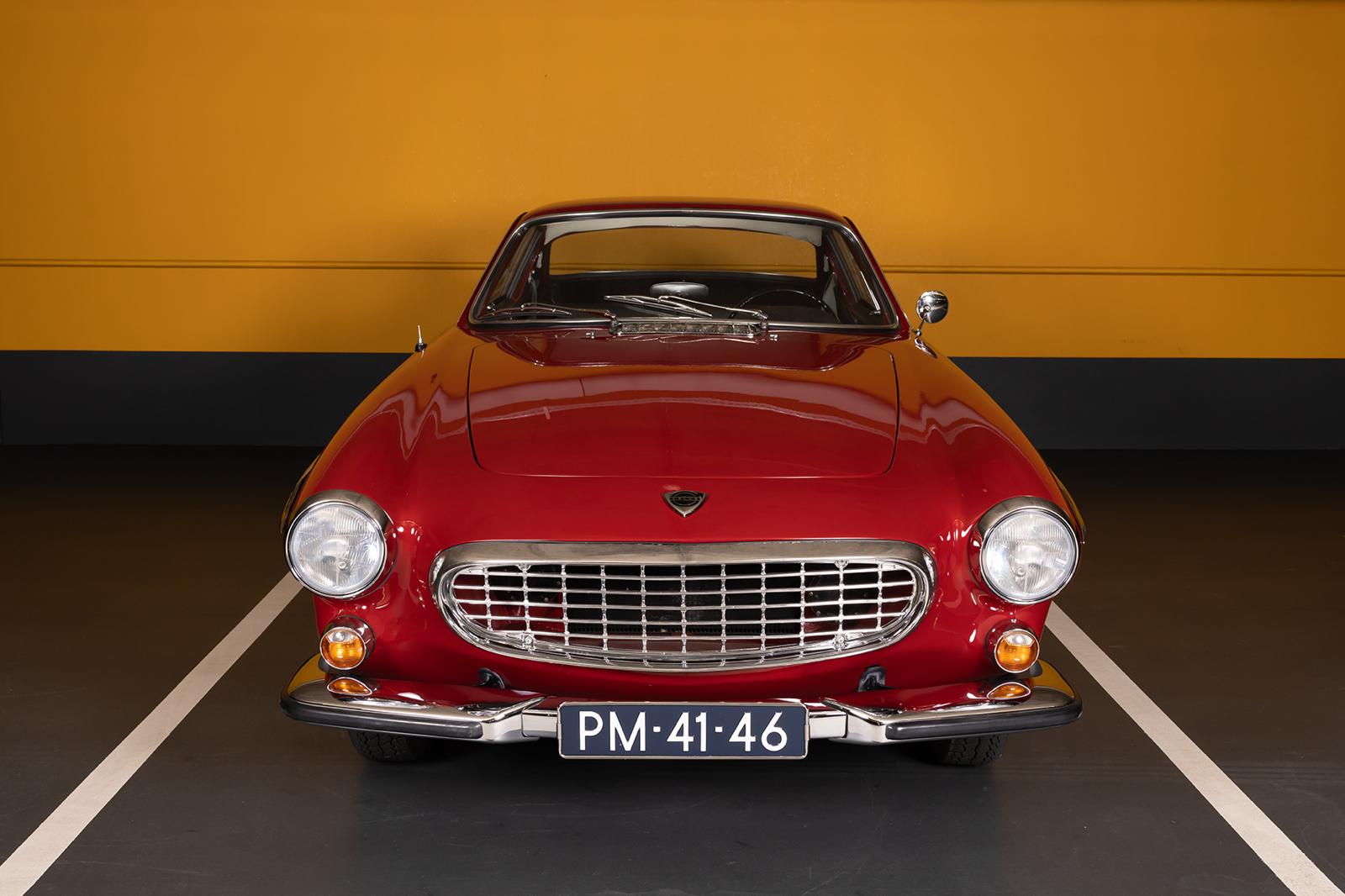 Volvo P1800es